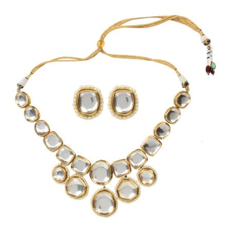 Mirror Stone Collar Necklace Set with Pearl Border Detailing